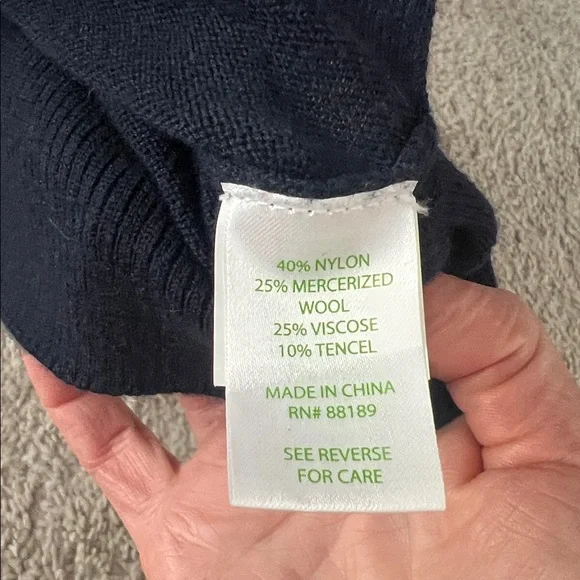 Lilly Pulitzer navy blue leopard sweater small - Picture 4 of 4